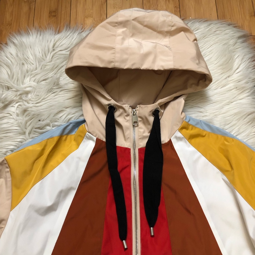 Maje Banela Colorblock Hooded Zip Up Beige Windbreaker Jacket size 38 (8 US) - Picture 3 of 14